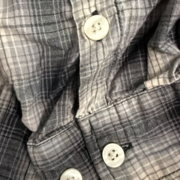 Carhartt Black & Gray Plaid Button-Up Flannel Shirt – Size XXL - Picture 6 of 11